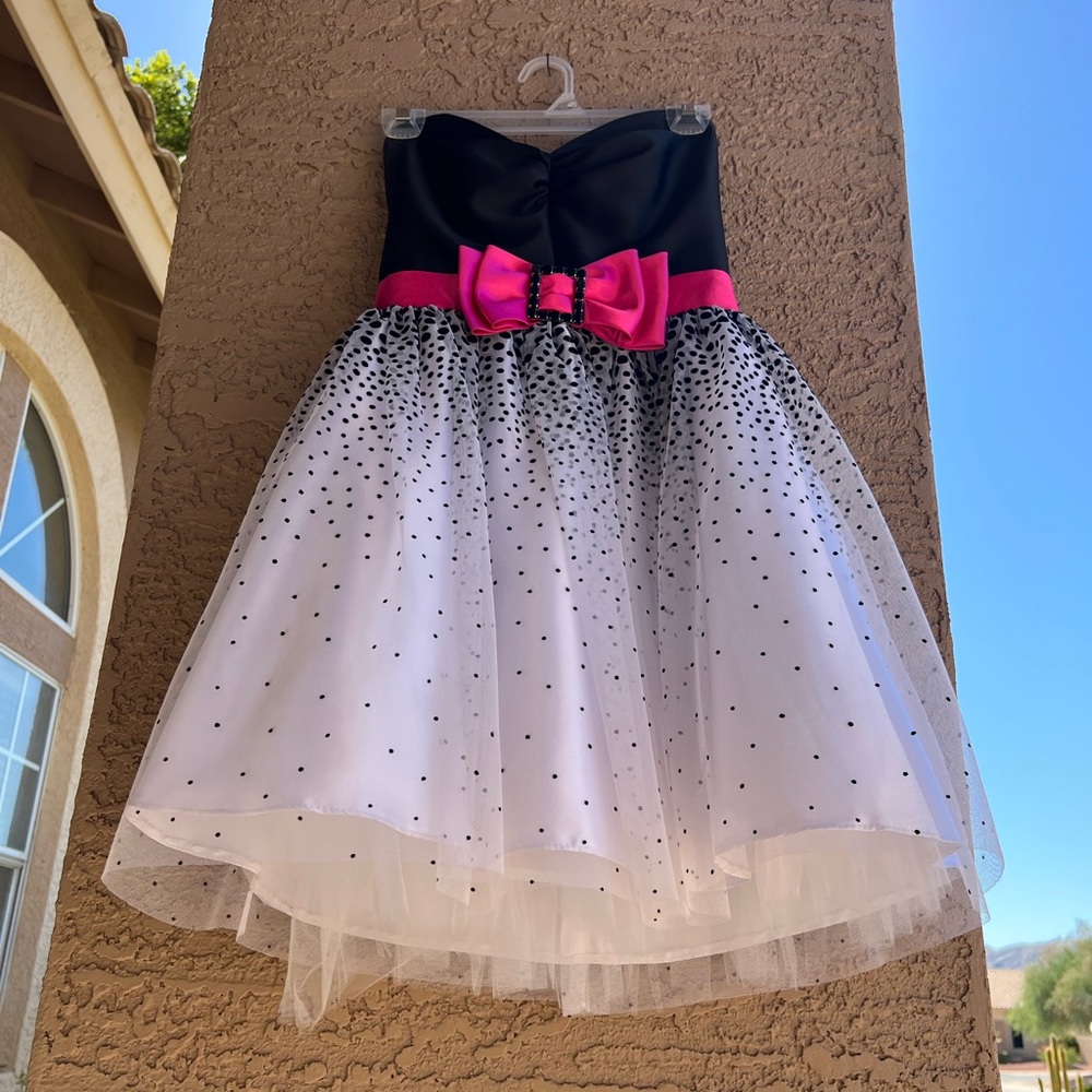 JUNIORS SIZE 5 JESSICA MCCLINTOCK FORMAL STRAPLESS PINK WHITE & BLACK DRESS